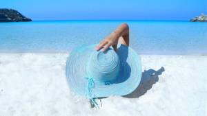 Τρίτος δημοφιλέστερος προορισμός παγκοσμίως η Ελλάδα στο προϊόν «Ήλιος και Θάλασσα»