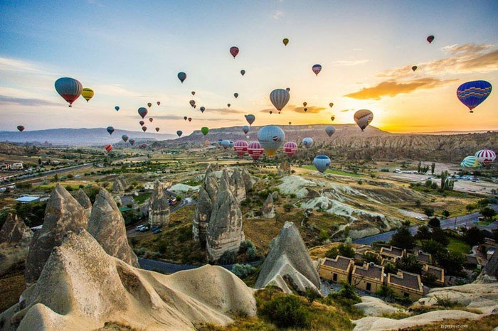 12 εντυπωσιακά φεστιβάλ για αερόστατα