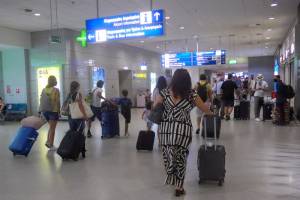 Τουρισμός: Αύξηση 146.8% στις πτήσεις εξωτερικού τον Ιούλιο