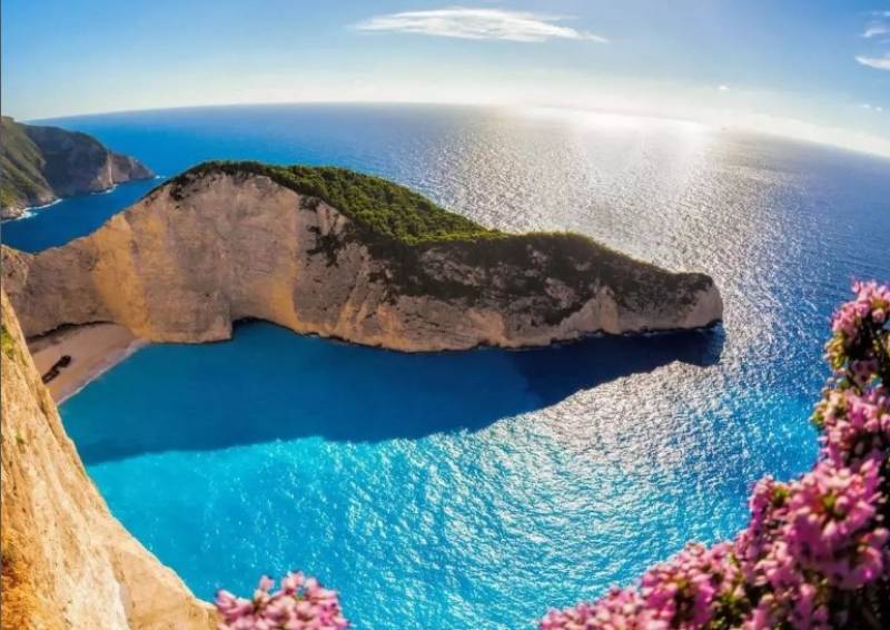 The Thinking Traveller: Οι πιο δημοφιλείς ελληνικές παραλίες στο Instagram (pics)
