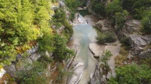 Κολυμπήθρες: Οι φυσικές, πέτρινες πισίνες στο Ζαγόρι (Βίντεο)