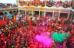 812002_Happy_Holi_2015