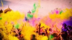 812006_Holi-India-_Free_Wallpaper