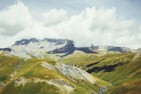 Visit-the-Alpes-in-France9__880