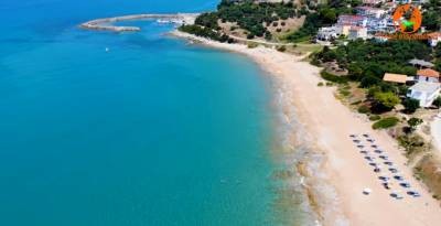 Λυγιά: Ένας υπέροχος προορισμός με θέα το απέραντο γαλάζιο (Βίντεο)
