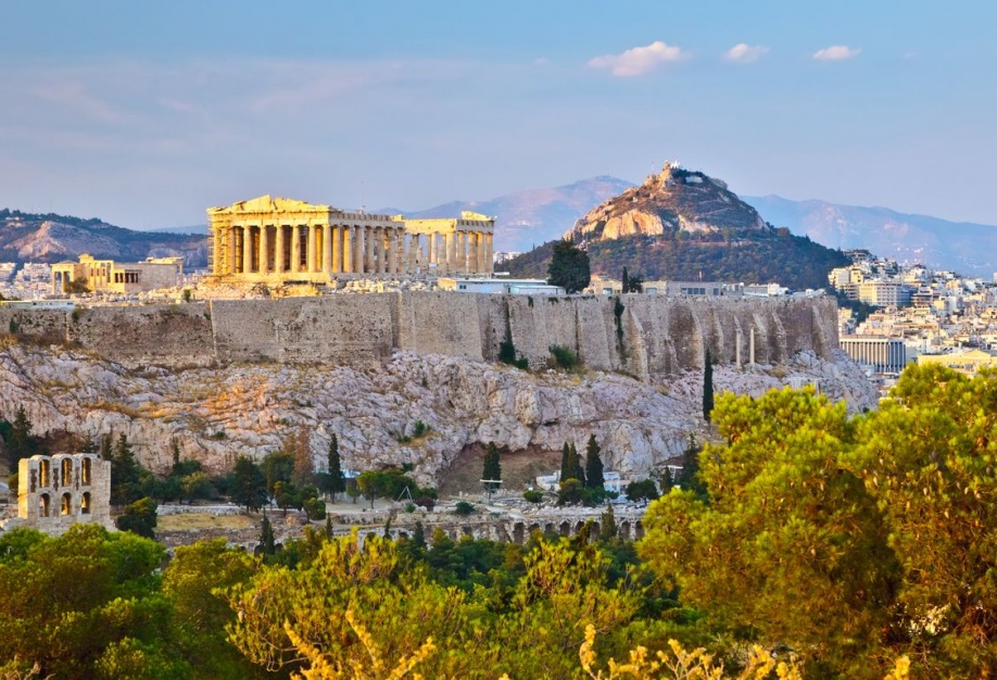 Trivago: Πόλος έλξης και το Πάσχα η Αθήνα για τους τουρίστες