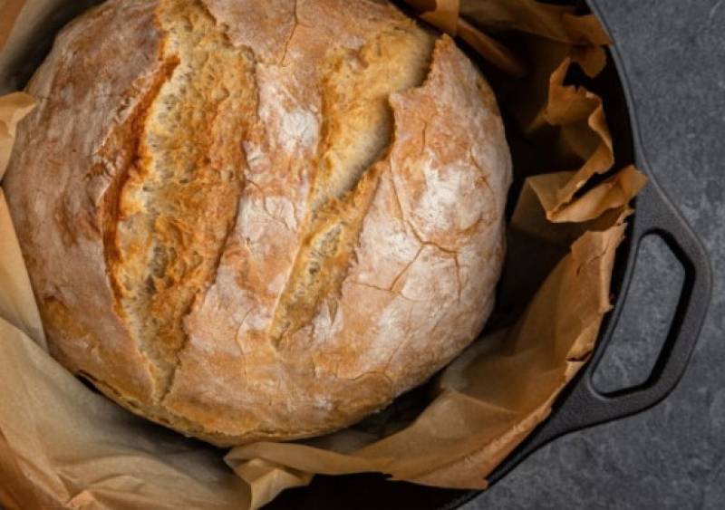 Γρήγορο χωριάτικο ψωμί - Στη γάστρα, δεν χρειάζεται ζύμωμα
