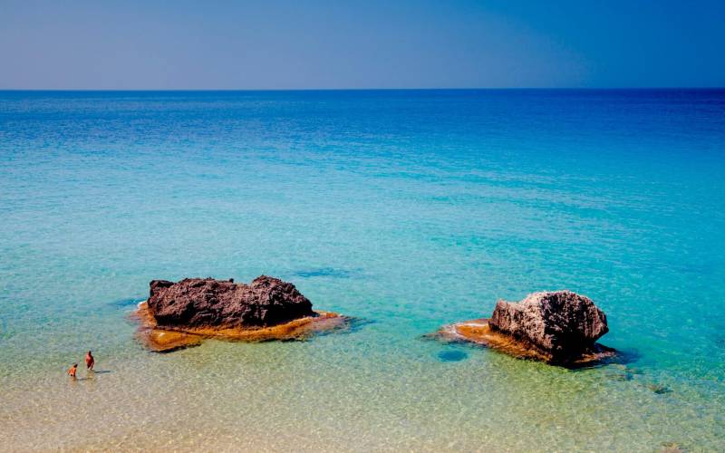 Telegraph: Οι καλύτερες «μυστικές» ελληνικές παραλίες (pics)