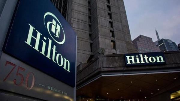Θεμέλια στο πρώτο Hilton στον Καύκασο