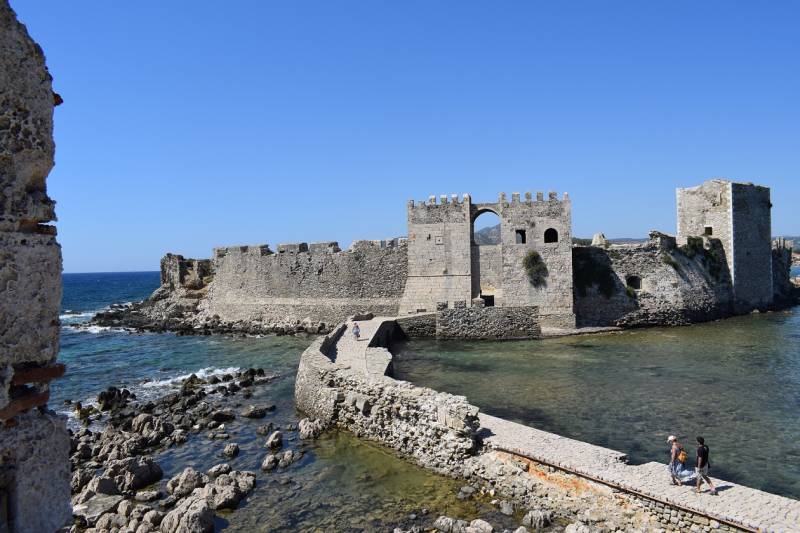 Μεθώνη: Περιήγηση σε ένα από τα πιο καλοδιατηρημένα κάστρα στη Μεσόγειο (Φωτογραφίες)