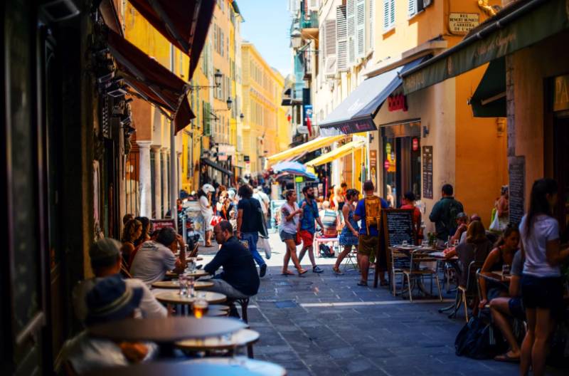 Kronen Zeitung: Η Ελλάδα είναι έτοιμη για θερινό τουρισμό