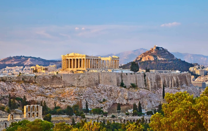 Η Αθήνα στο top5 των φθινοπωρινών προορισμών!