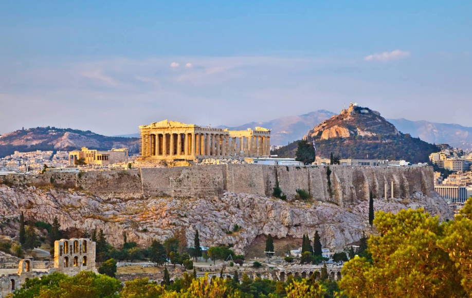 Η Αθήνα στο top5 των φθινοπωρινών προορισμών!