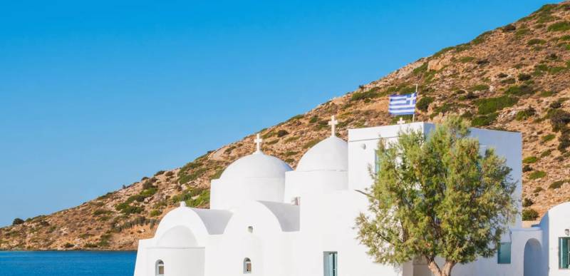 Conde Nast Traveller: 9 ελληνικά νησιά στα 20 καλύτερα της Ευρώπης (pics)