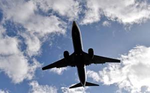 Κατά 70% έχουν μειωθεί τα εγχώρια αεροπορικά ταξίδια σε όλο τον κόσμο λόγω κορονοϊού