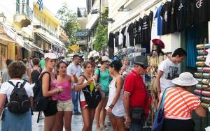 Ενίσχυση 411,5 εκατ. ευρώ σε 2.527 μικρομεσαίες τουριστικές επιχειρήσεις