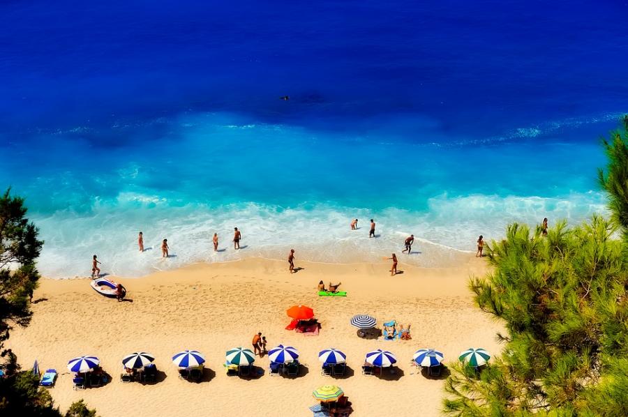 Thomas Cook: Σημαντικά αυξημένες οι κρατήσεις για διακοπές στην Ελλάδα το καλοκαίρι του 2018