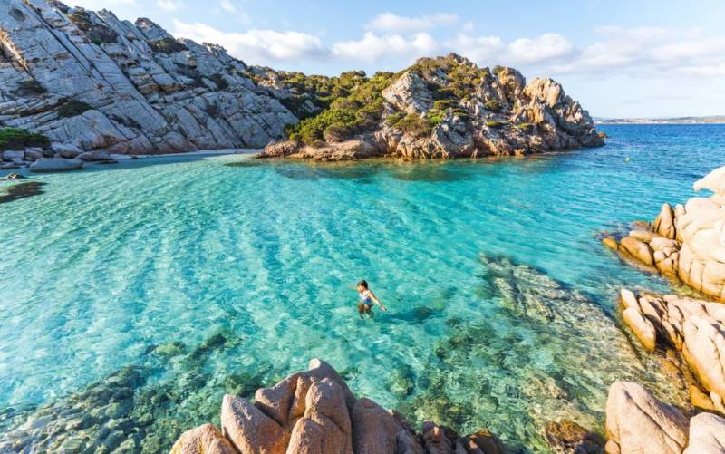 Telegraph: Τρία ελληνικά νησιά στους «μυστικούς» προορισμούς της Μεσογείου (pics)