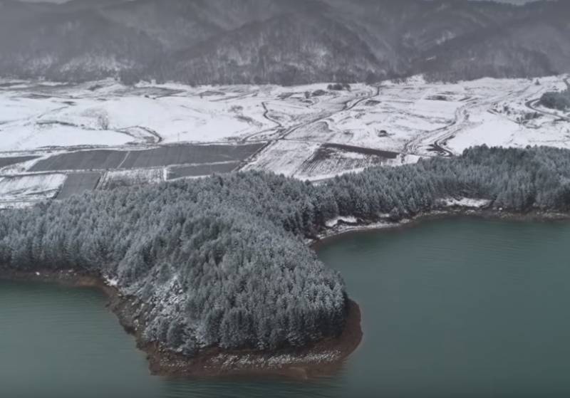 Η αποθέωση της φύσης στις χιονισμένες πηγές του ποταμού Αώου (Βίντεο)