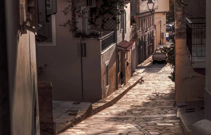 DiscoverCars: 4 ελληνικοί προορισμοί στους καλύτερους του κόσμου για γραφικές διαδρομές με αυτοκίνητο (pics)