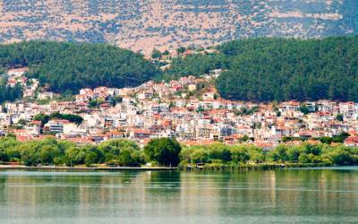 Γιάννενα - Ένα θεατρικό σκηνικό που σε... ταξιδεύει (Βίντεο+φωτογραφίες)