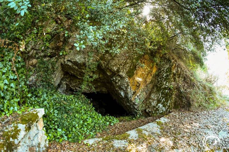 Κέρκυρα: Στα άδυτα των 25 σπηλαίων του νησιού (φωτο)