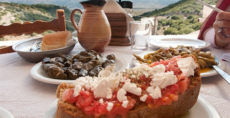 «Νόστιμο» τριήμερο με παραδοσιακές κρητικές γεύσεις οργανώνει η Λέσχη Αρχιμαγείρων Κρήτης