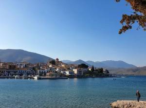 Γαλαξίδι: O στεργιανός προορισμός με τη νησιωτική αύρα (Φωτογραφίες)