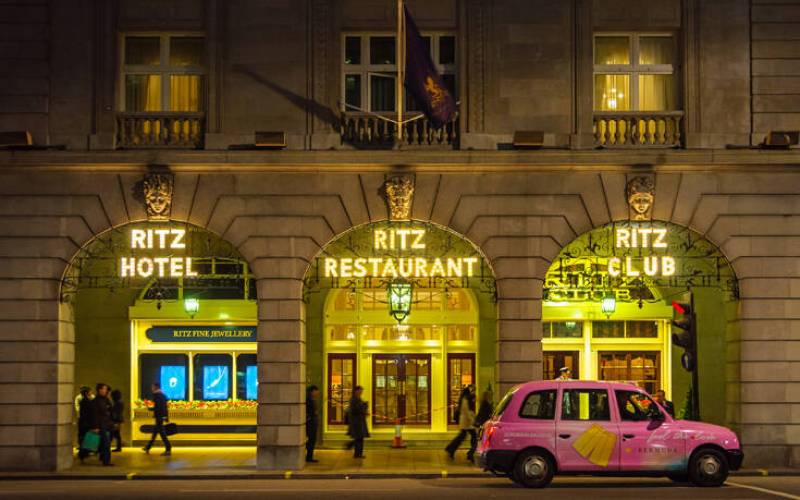 Πωλήθηκε το θρυλικό ξενοδοχείο Ritz στο Λονδίνο