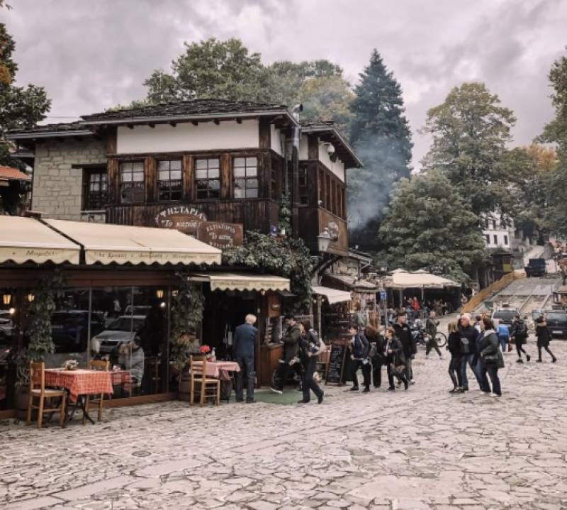 28η Οκτωβρίου: Στο 100% η πληρότητα για την πόλη των Ιωαννίνων και τα ορεινά χωριά του νομού (Βίντεο)