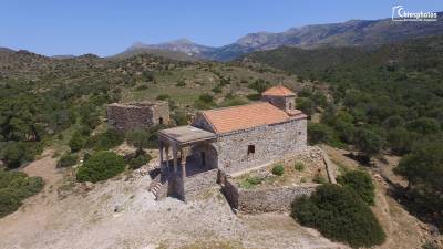 Χίος: O εντυπωσιακός βυζαντινός ναός του Αγίου Γεωργίου Βασιλικών (Βίντεο)