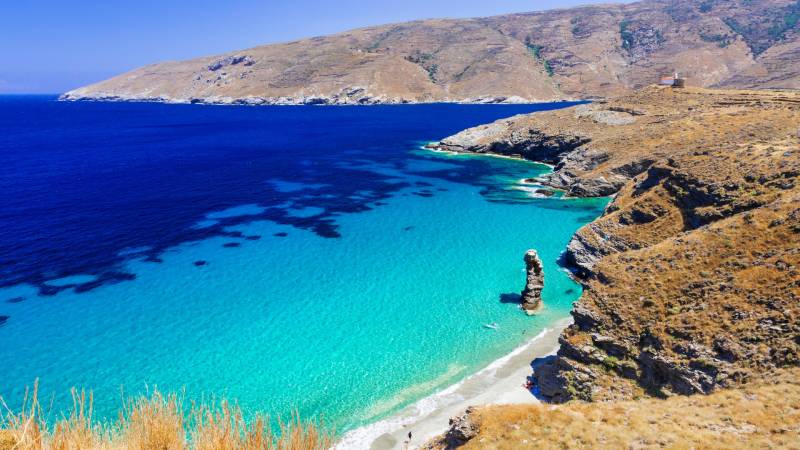 Eλληνικές παραλίες με περίεργα ονόματα και άγρια ομορφιά (Φωτογραφίες)