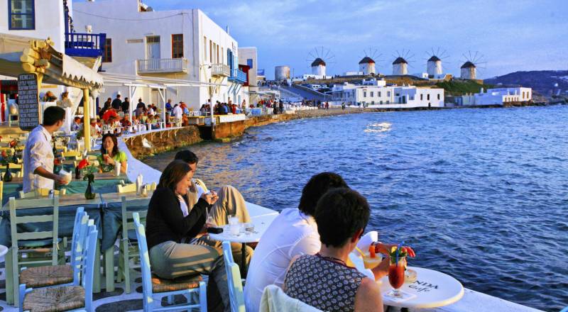 Με το «δεξί» θα ξεκινήσει και φέτος η νέα χρονιά για τον ελληνικό τουρισμό