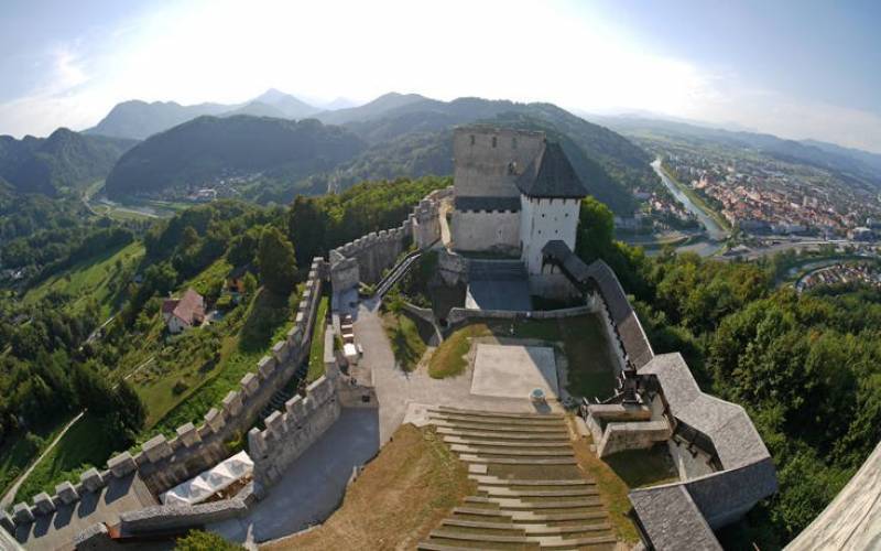 Κάστρο Celje - Ένα από τα μεγαλύτερα αξιοθέατα της Σλοβενίας (Βίντεο+φωτογραφίες)