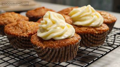 Cupcakes καρότου (Βίντεο)