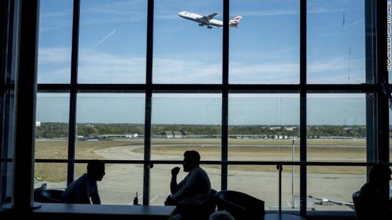 Έρευνα: Οι χειρότερες αεροπορικές εταιρείες για μακρινές και κοντινές πτήσεις