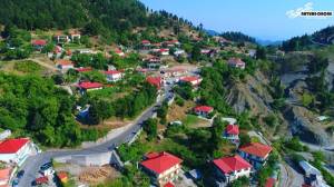 Το Ραπτόπουλο Ευρυτανίας από ψηλά (Βίντεο)