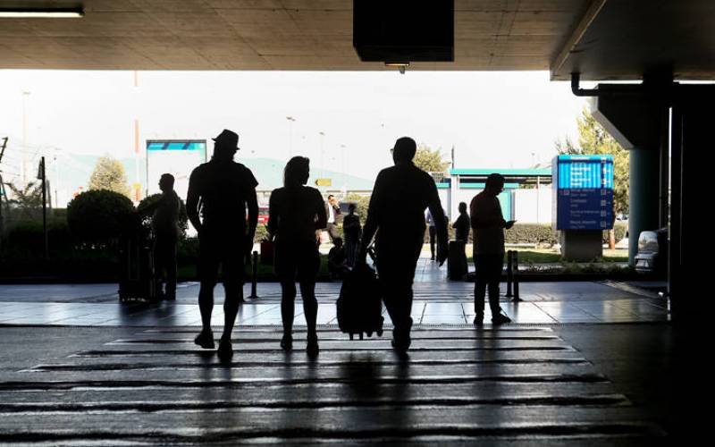 Νέο ρεκόρ με σχεδόν 63 εκατομμύρια επιβάτες στα αεροδρόμια της Ελλάδας στο 11μηνο