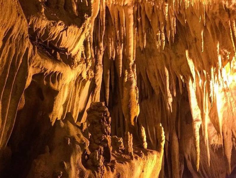 Σπήλαιο του Δράκου: Από τα πιο εντυπωσιακά της Ευρώπης (Φωτογραφίες)