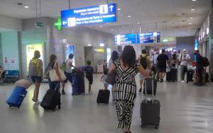 Στα ύψη η επιβατική κίνηση στα ελληνικά αεροδρόμια το Μάρτιο