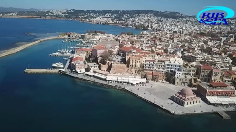 Παλιό Λιμάνι: Το σημείο αναφοράς των Χανίων (Βίντεο)