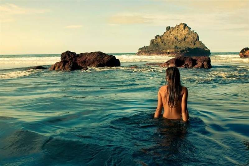 Οι 10 καλύτερες παραλίες για γυμνιστές στον κόσμο (pics)