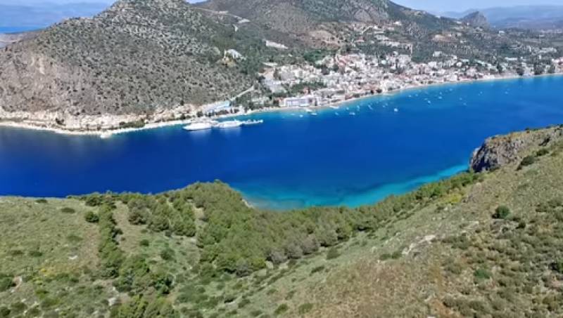 Η &quot;Κόπα Καμπάνα&quot; της Πελοποννήσου με την απέραντη παραλία (Βίντεο)