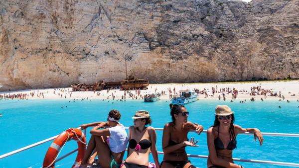 Πρώτη επιλογή των Αυστριακών για διακοπές η Ελλάδα για δεύτερη συνεχή χρονιά