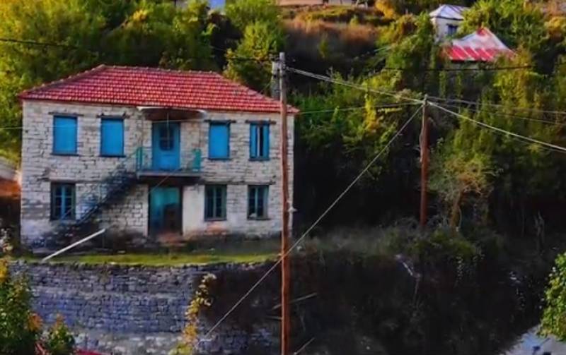 Συγγρέλος: Ένας μαγευτικός οικισμός της Ευρυτανίας (Βίντεο)
