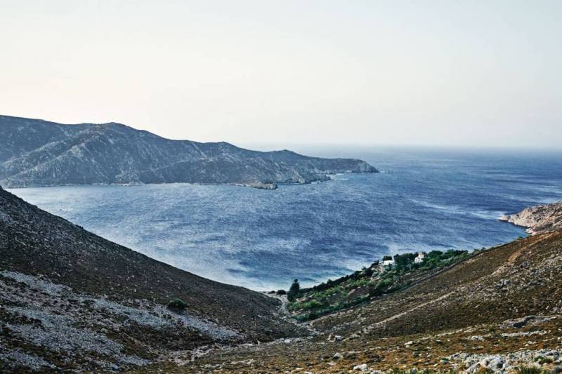 Conde Nast Traveller: Τα πιο όμορφα μέρη της καλοκαιρινής Ελλάδας (pics)