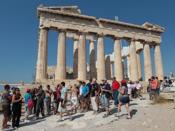 Αύξηση 16,4% στα έσοδα από τον τουρισμό το 2013