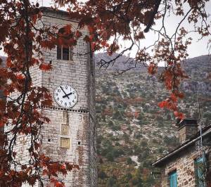 Τσεπέλοβο: Ένα πέτρινο στολίδι μέσα στην άγρια φύση του Ζαγορίου (Φωτογραφίες)
