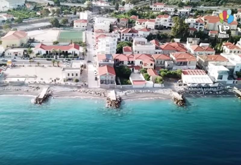 Δερβένι Κορινθίας -Εκεί που κάθε σπίτι έχει τη δική του παραλία (Βίντεο)