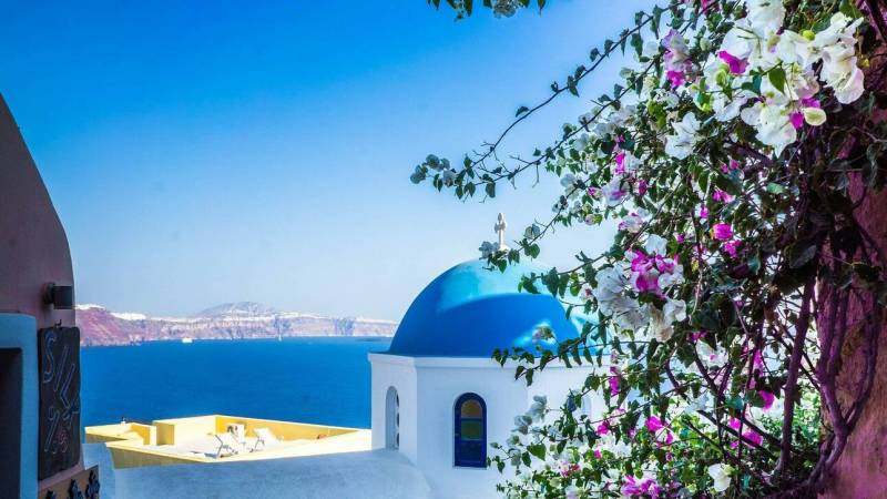 Διεθνή ΜΜΕ: «Ματιές» στην Ελλάδα ενόψει του «restart» του τουρισμού